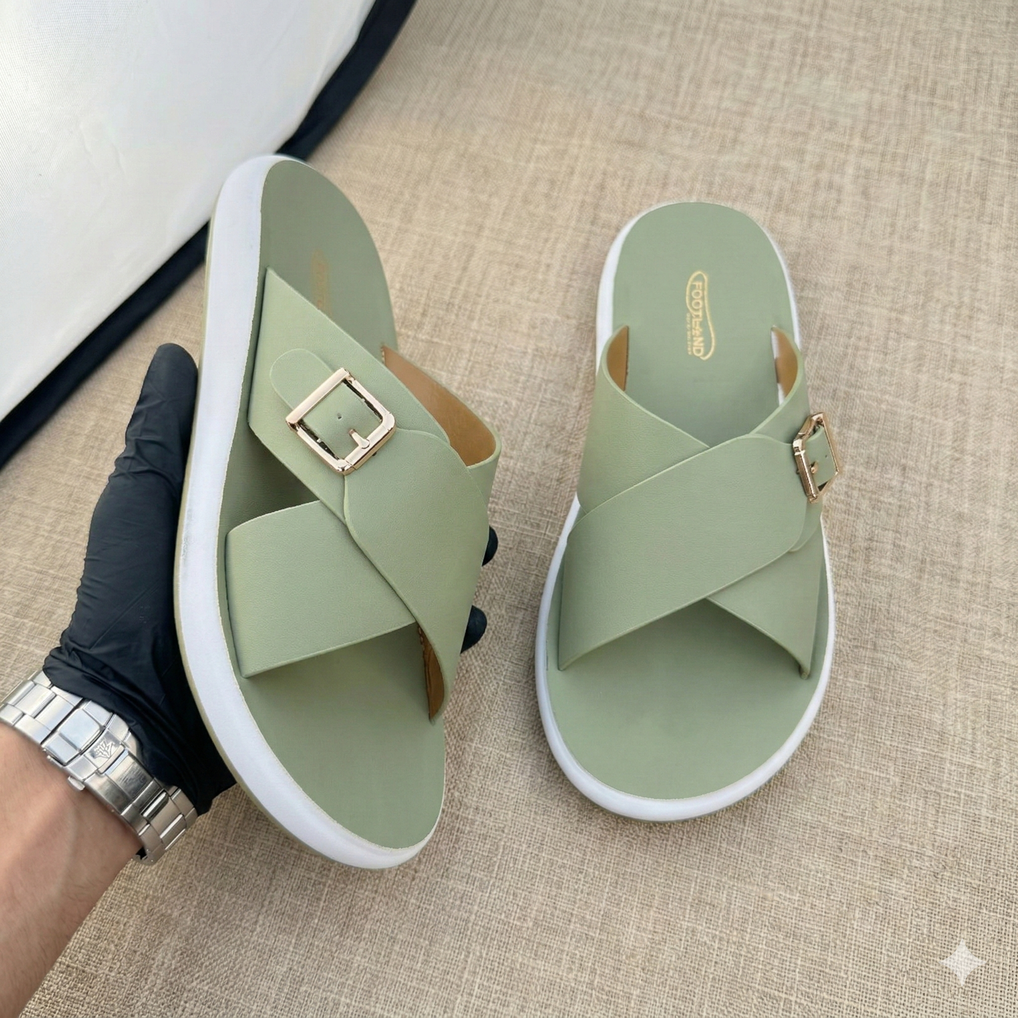 TRENDSSI | Women's Ultra-Light Buckle Slipper - Pastel Green