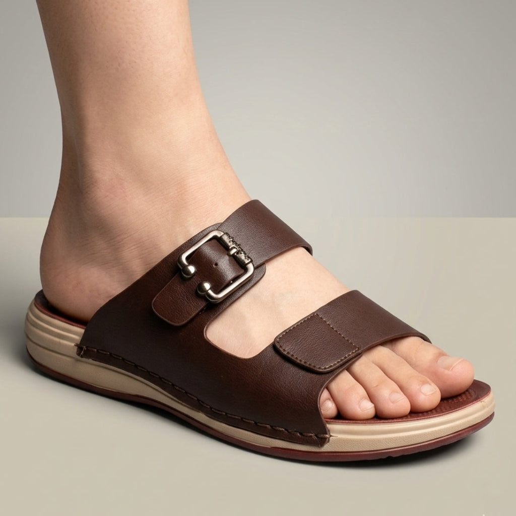 TRENDSSI | Dual-Tone Signature Slipper - Brown